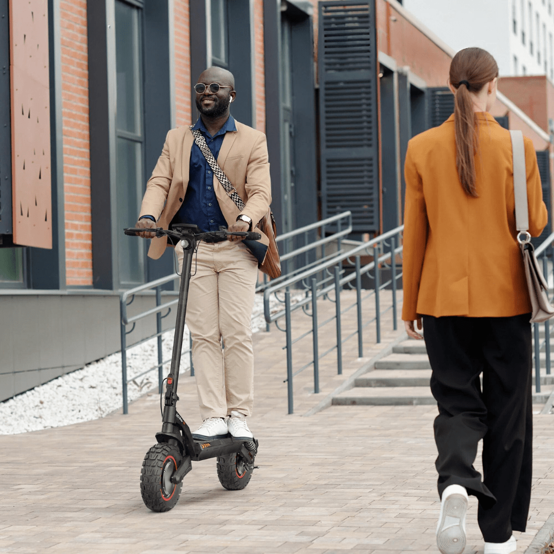 iScooter iX7 Pro - Patinete eléctrico - Tienda de ruedas