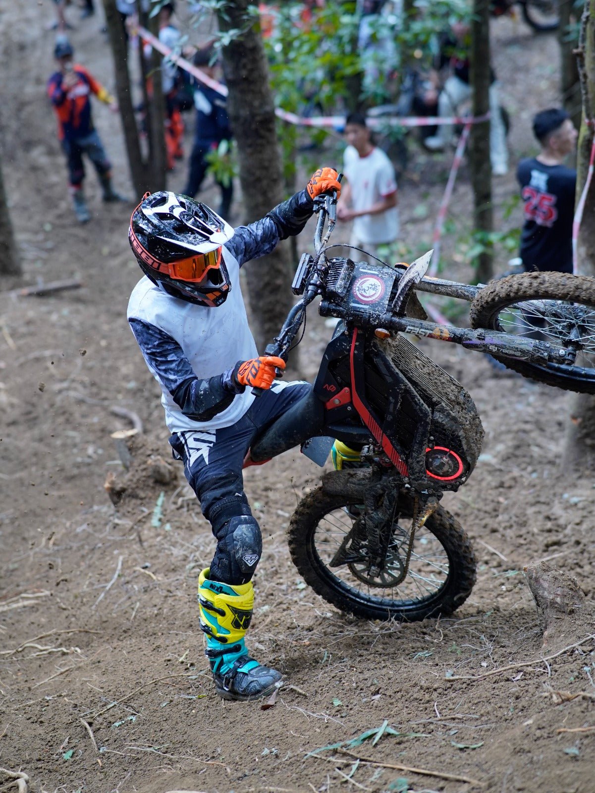 79BIKE Falcon Pro - Eléctrica - cross - Wheelyshop