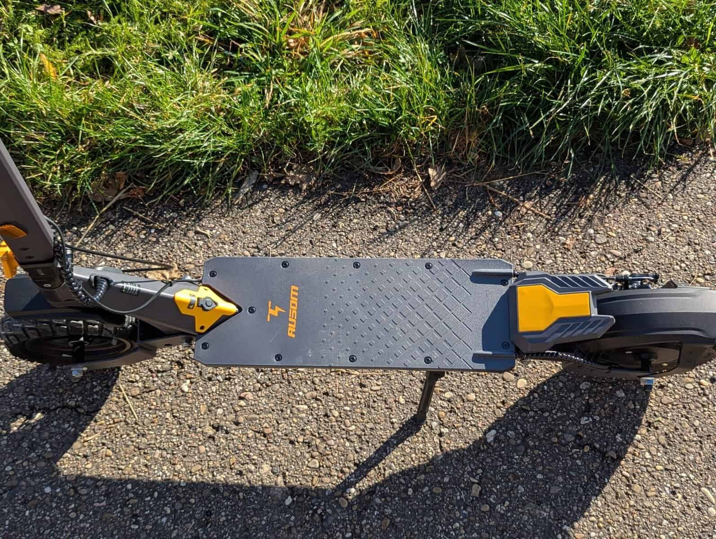 Ausom L1 ABE - Patinete eléctrico - Tienda de ruedas