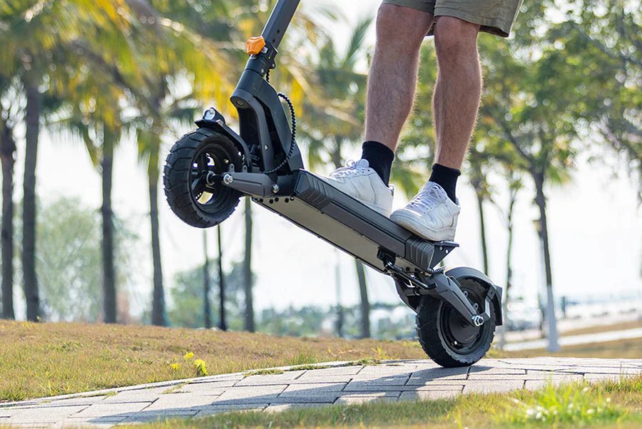 Ausom L2 - Patinete eléctrico - Tienda de ruedas