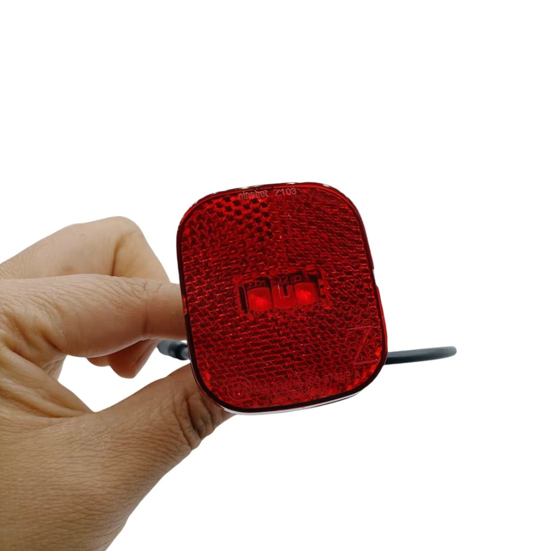 Rear light Ninebot GT1/GT2 - Spare part - Wheelyshop