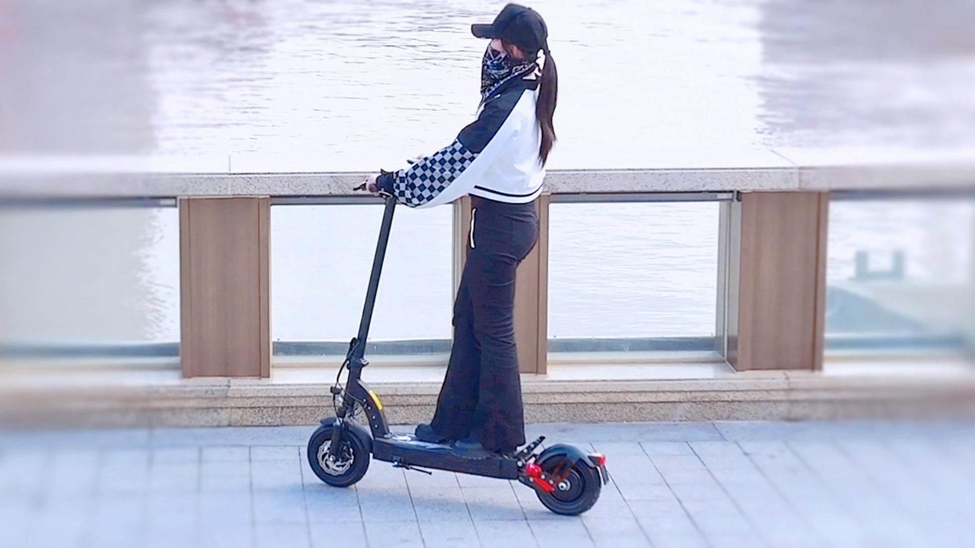 DriveTron DT08 (36V 10Ah) - Patinete eléctrico - Tienda de ruedas