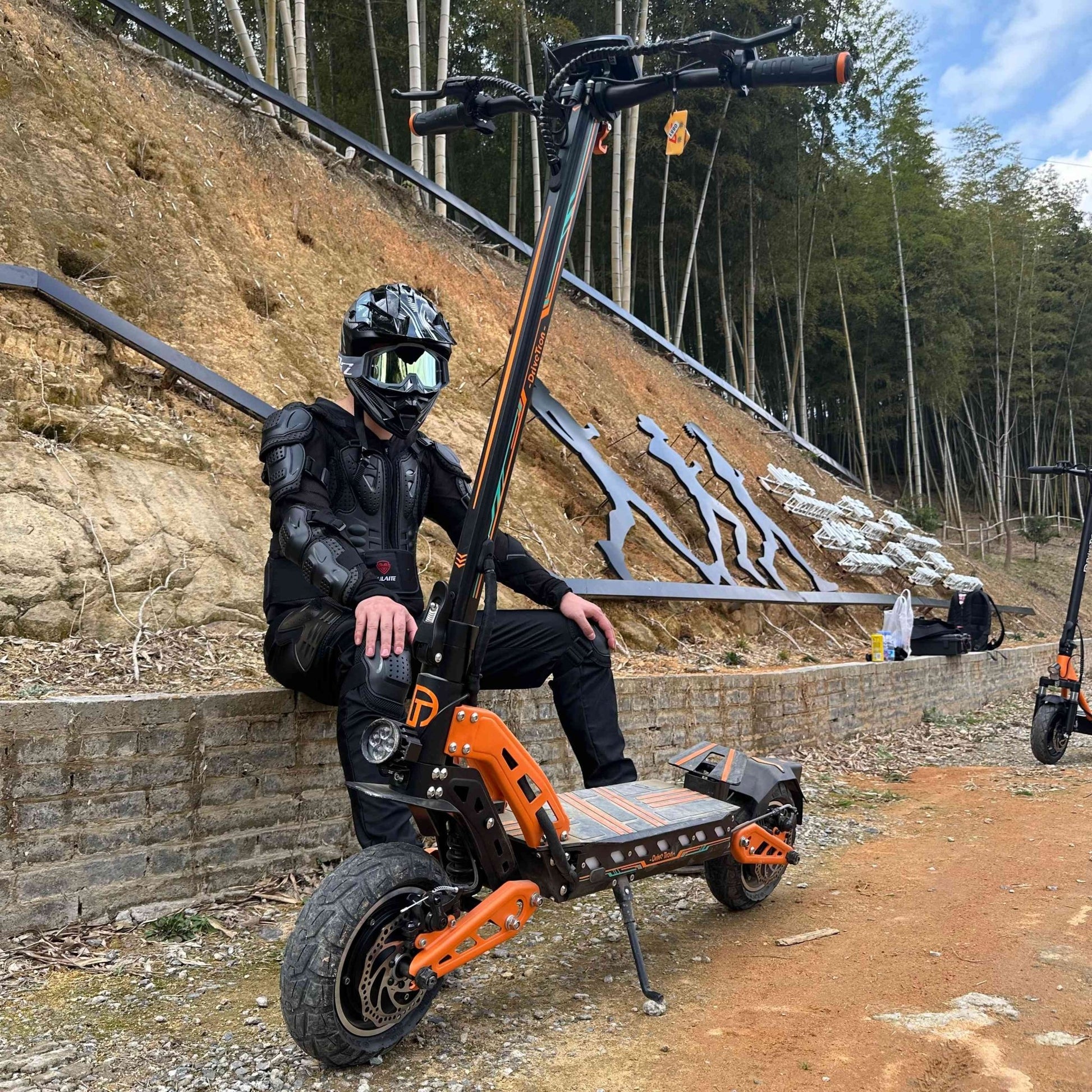 DriveTron DT10 - Doble - motor (52V 20.8Ah) - Patinete eléctrico - Tienda de ruedas