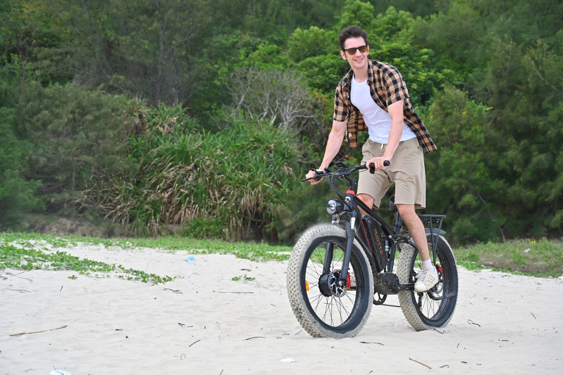 S26 Pro de Duott - Bicicleta eléctrica - Tienda de ruedas