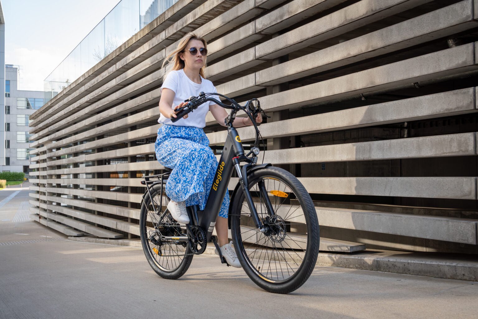 Eleglide T2 - Bicicleta eléctrica - Tienda de ruedas