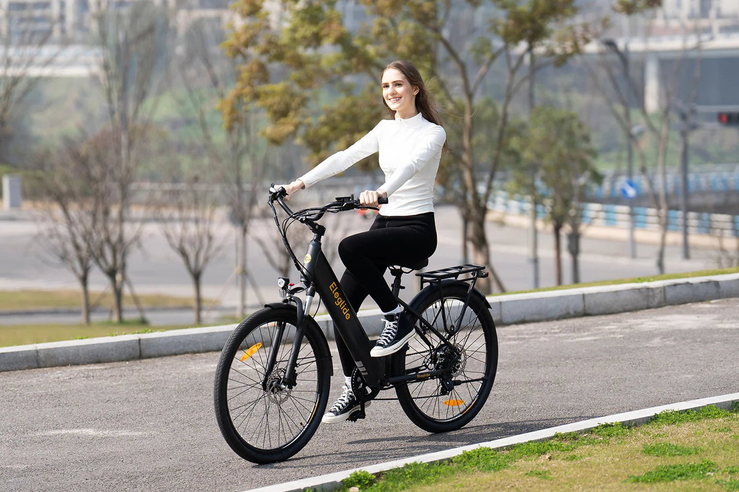 Eleglide T2 - Bicicleta eléctrica - Tienda de ruedas
