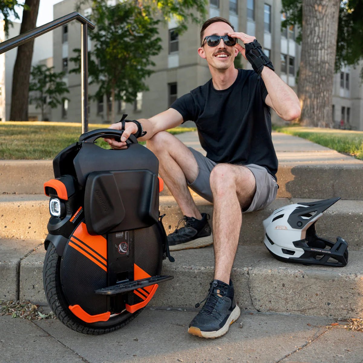 InMotion V11Y - Unicycle - Wheelyshop