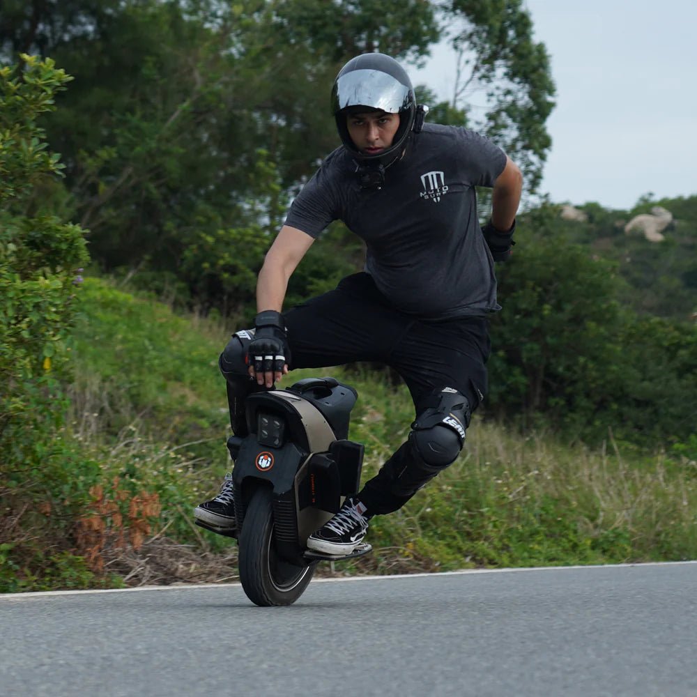 InMotion V12S - Unicycle - Wheelyshop