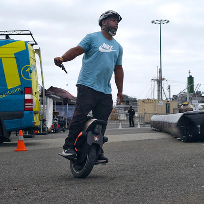 InMotion V12S - Unicycle - Wheelyshop