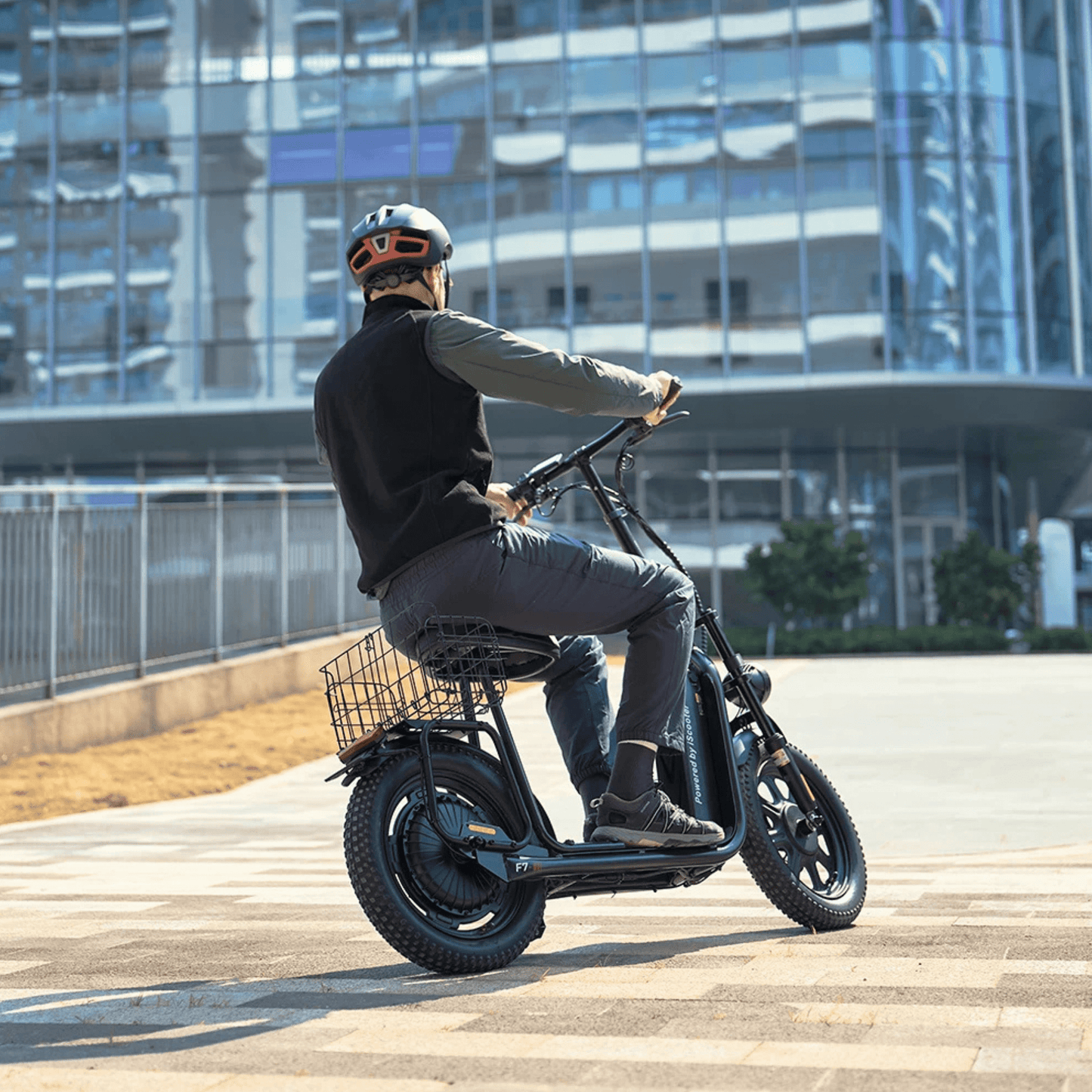 iScooter F7 - Electric scooter - Wheelyshop