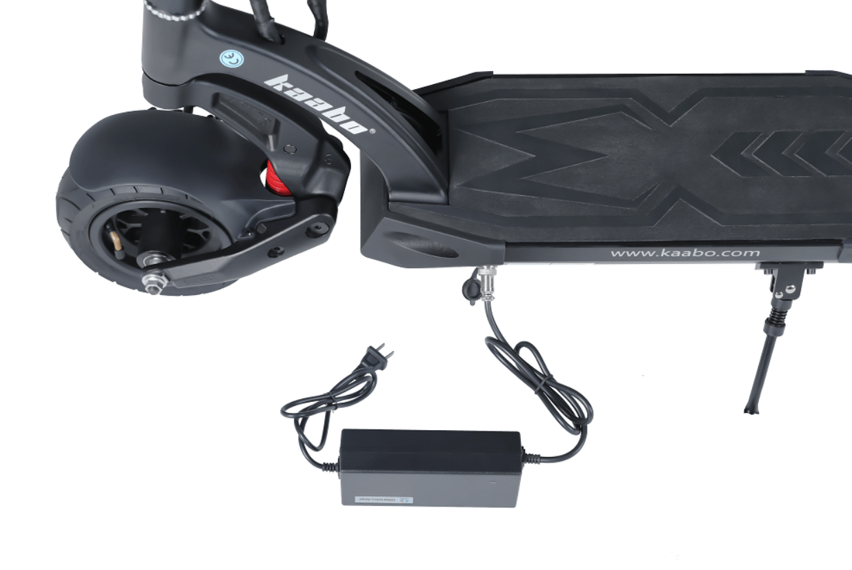 KAABO MANTIS 8 PLUS (48V 24.5Ah) - Patinete eléctrico - Tienda de ruedas