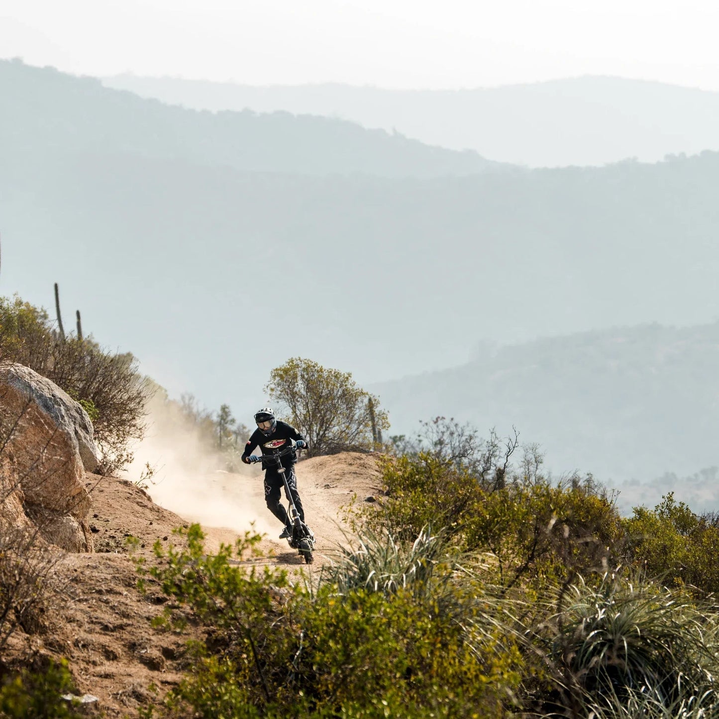 NAMI QUEMADURA - E 3 MAX - Patinete eléctrico - Tienda de ruedas