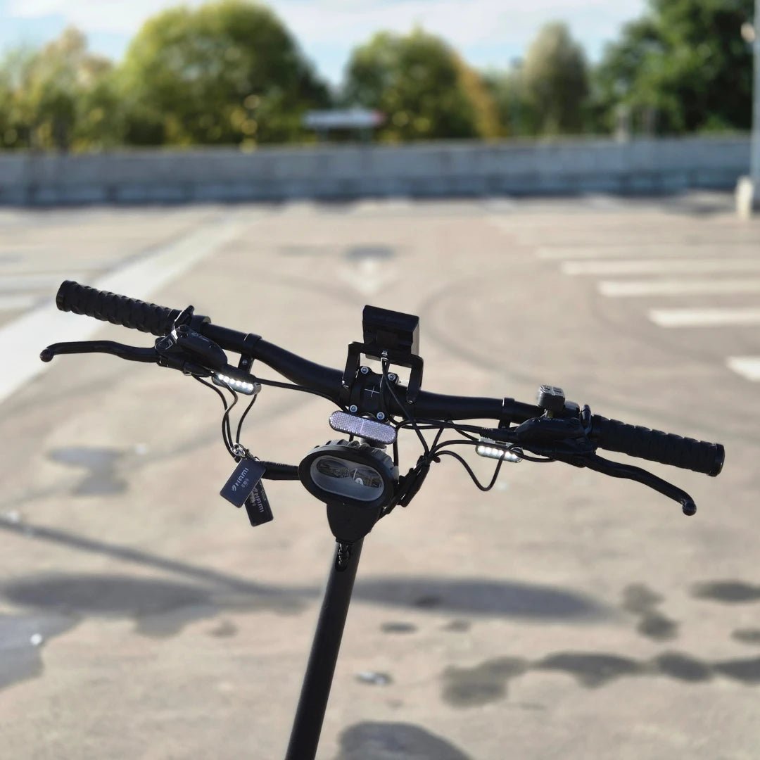 ESTRELLAS NAMI - Patinete eléctrico - Tienda de ruedas