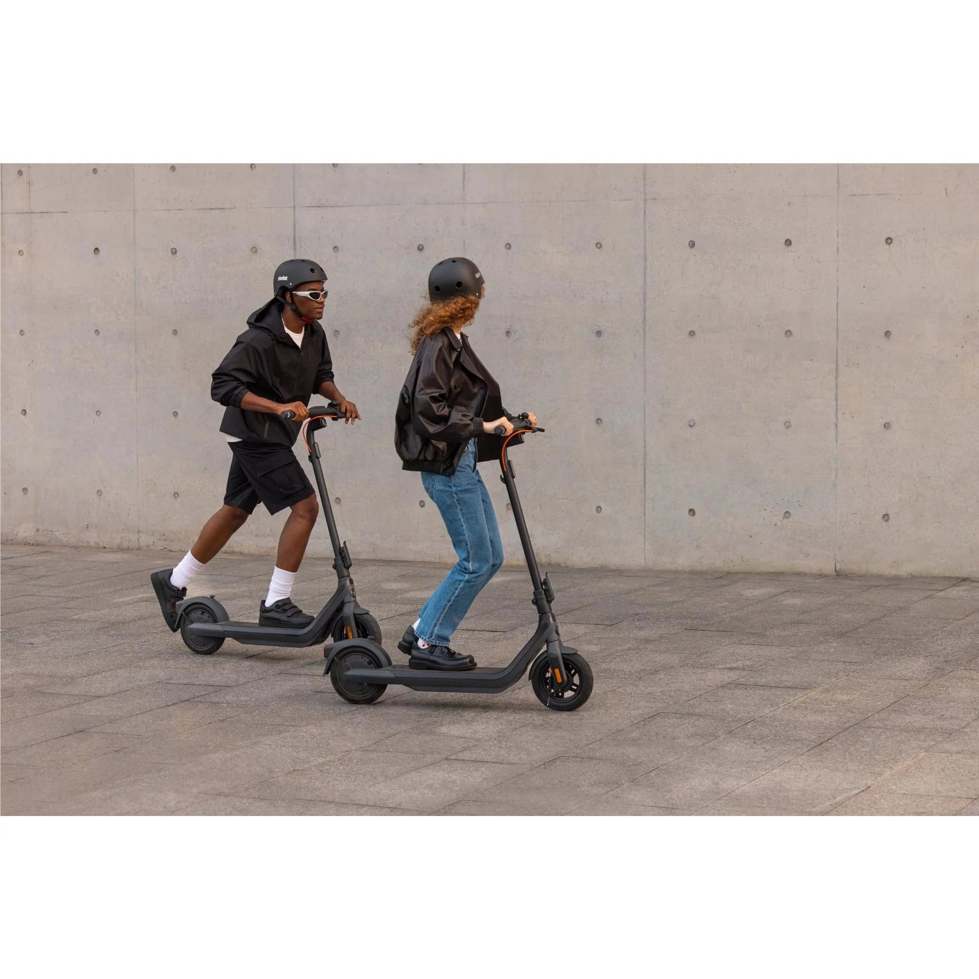 NINEBOT E2 PRO DE SEGWAY - Patinete eléctrico - Tienda de ruedas