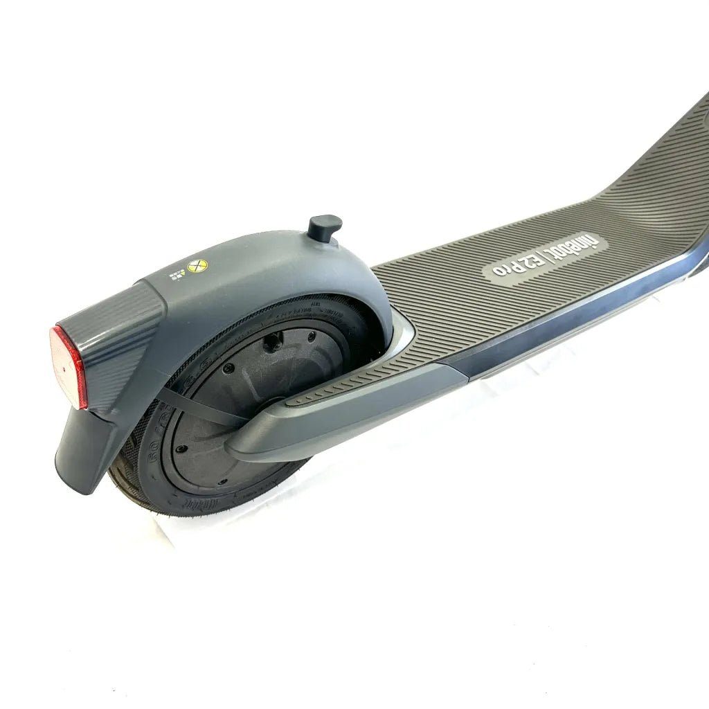 NINEBOT E2 PRO DE SEGWAY - Patinete eléctrico - Tienda de ruedas