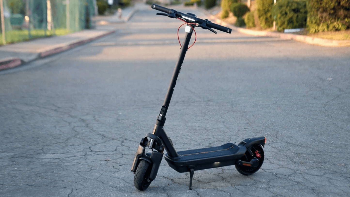 NINEBOT MAX G3 BY SEGWAY - Global version 45 km/h (PRE-BOOKING) - Electric scooter - Wheelyshop