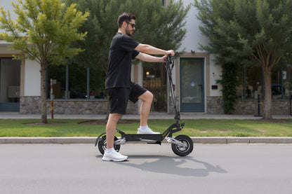 OOTD T10 - Patinete eléctrico - Tienda de ruedas