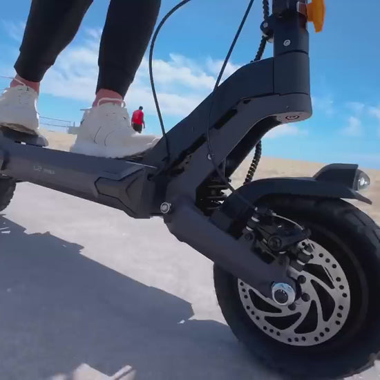 Ausom L2 Max reklamvideo - Wheelyshop.se