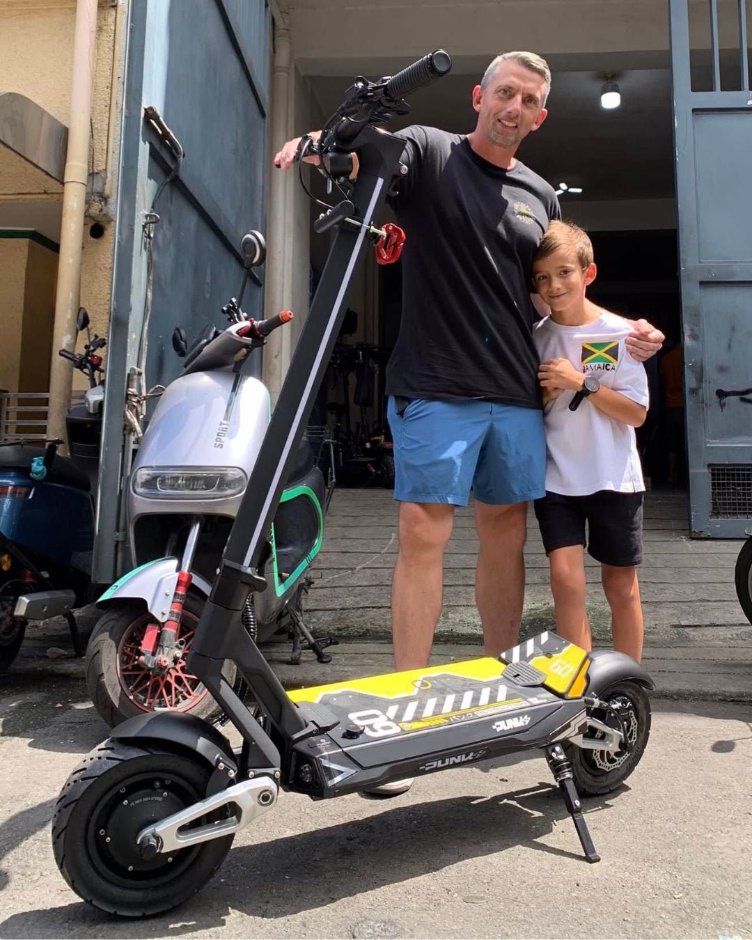 rebelde punk Patinete eléctrico - Tienda de ruedas