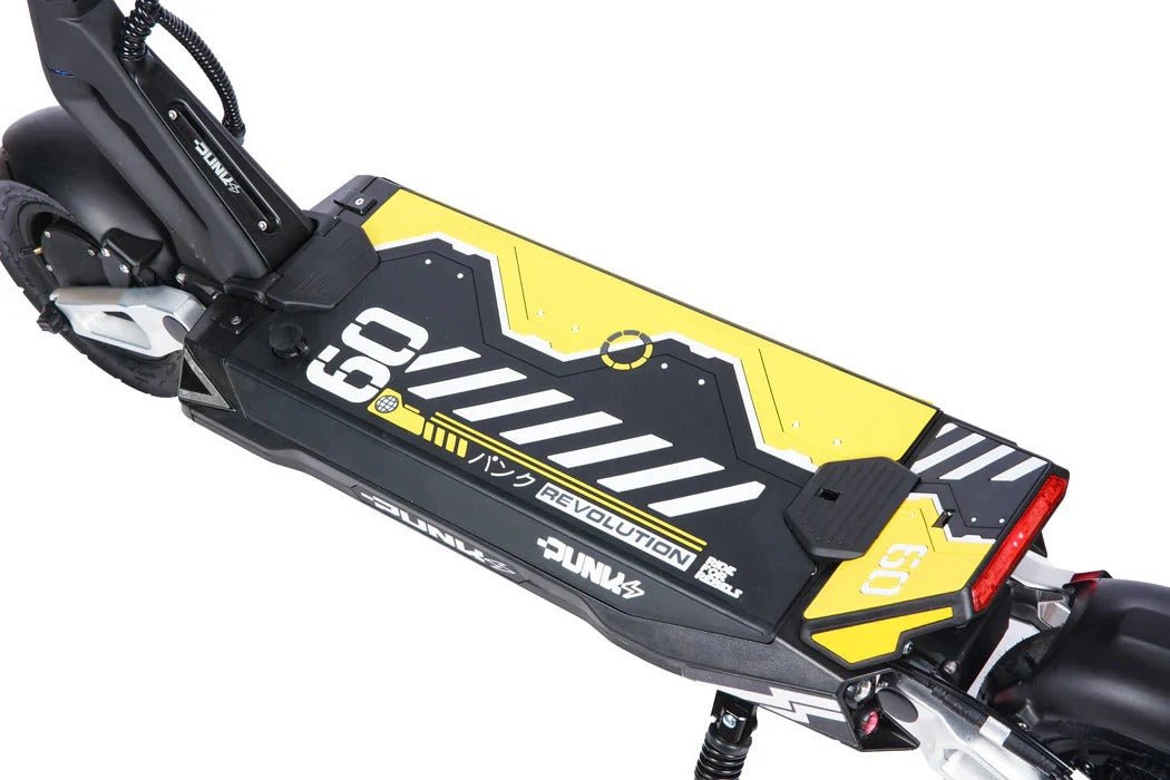 Punk rebelde Pro Max - Patinete eléctrico - Tienda de ruedas