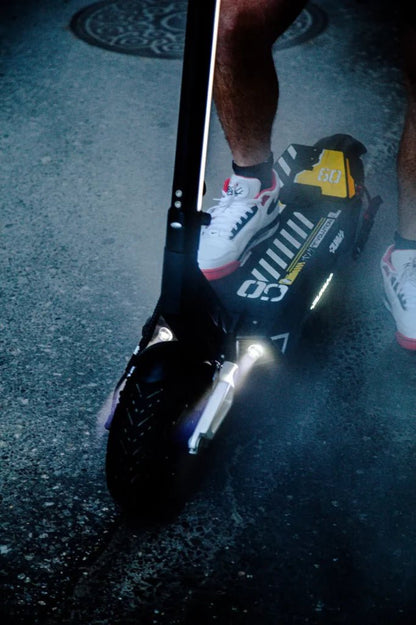 Punk rebelde Pro Max - Patinete eléctrico - Tienda de ruedas