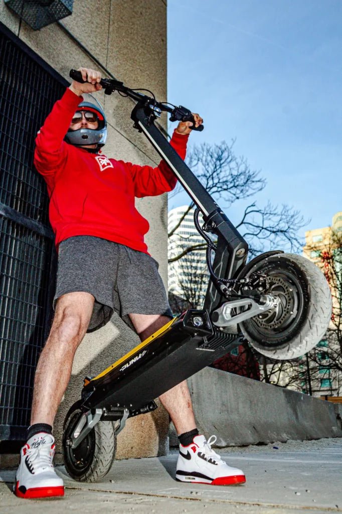 Punk rebelde Pro Max - Patinete eléctrico - Tienda de ruedas