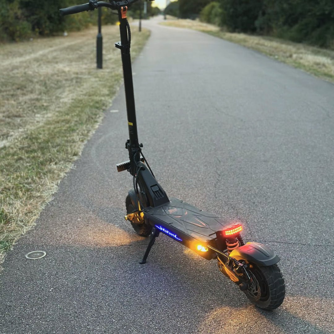 Luz lateral KuKirin G2 Master - Recambio - Wheelyshop