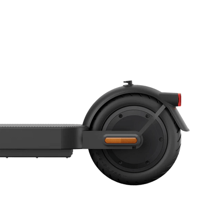 Xiaomi 4 Pro Edición Nórdica (2.ª generación) - Patinete eléctrico - Tienda de ruedas